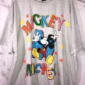 Vintage 90s Mickey Mouse shirt